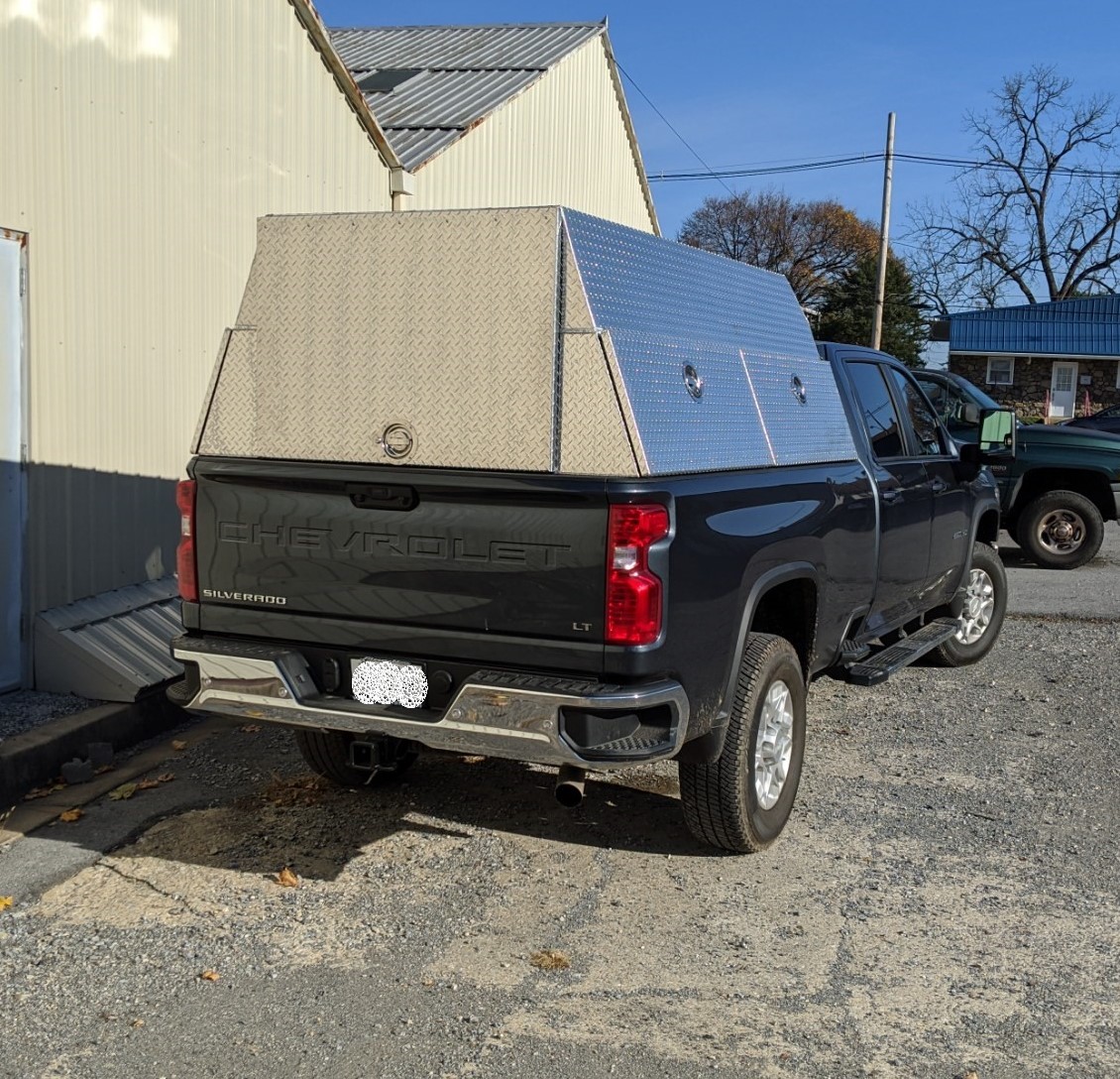 aluminum truck cap with side truck tool box
