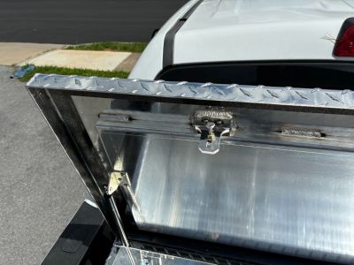 locking contractors truck tool box