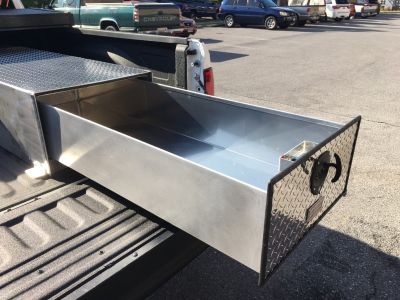 truck tool box with drawers